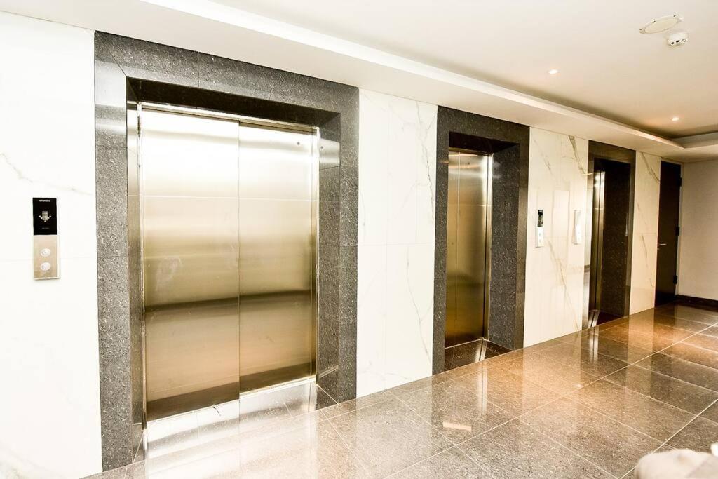 Lovina 8-Ad At One Residence Batam Экстерьер фото