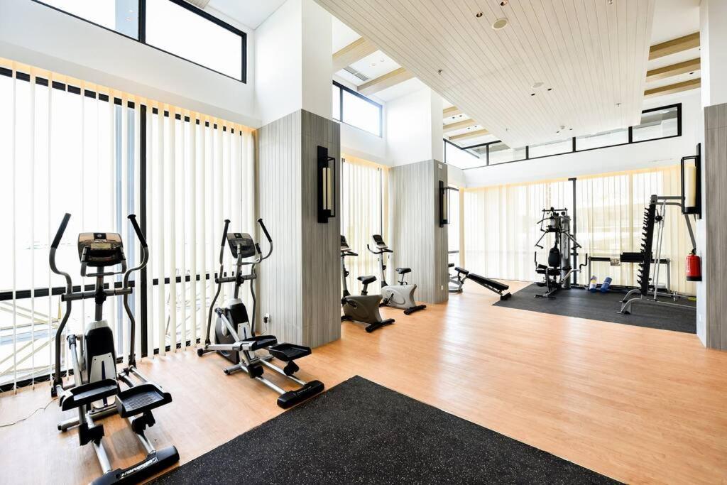 Lovina 8-Ad At One Residence Batam Экстерьер фото